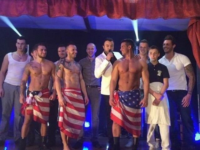 LA GUINGUETTE EN SCÈNE