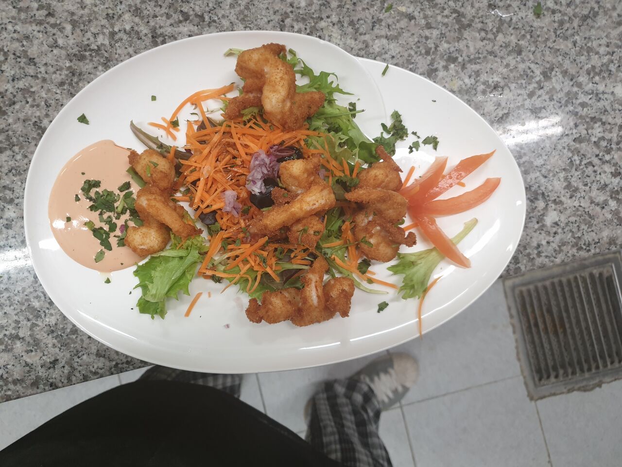 Scampi frutti voorgerecht kan ook als hoofdgerecht met frietjes of pasta