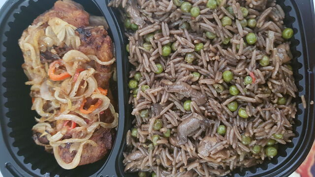 Riz Djondjon, Poulet frit