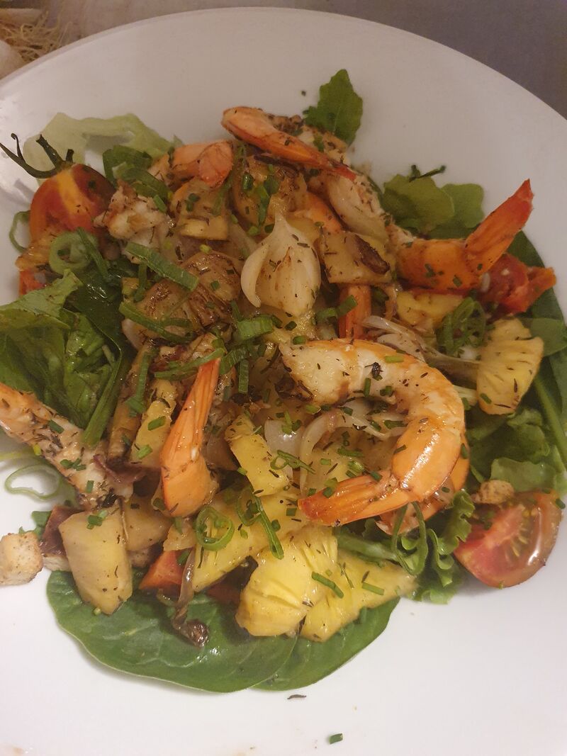 Salade ananas Victoria et crevettes 