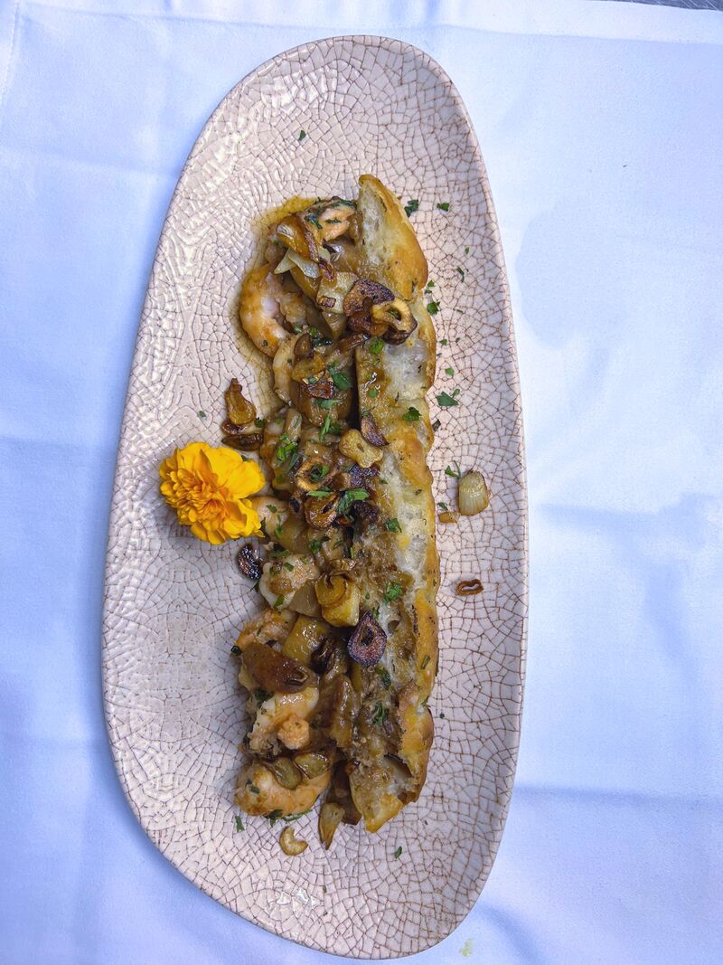 WILD MUSHROOMS AND PRAWNS IN GARLIC