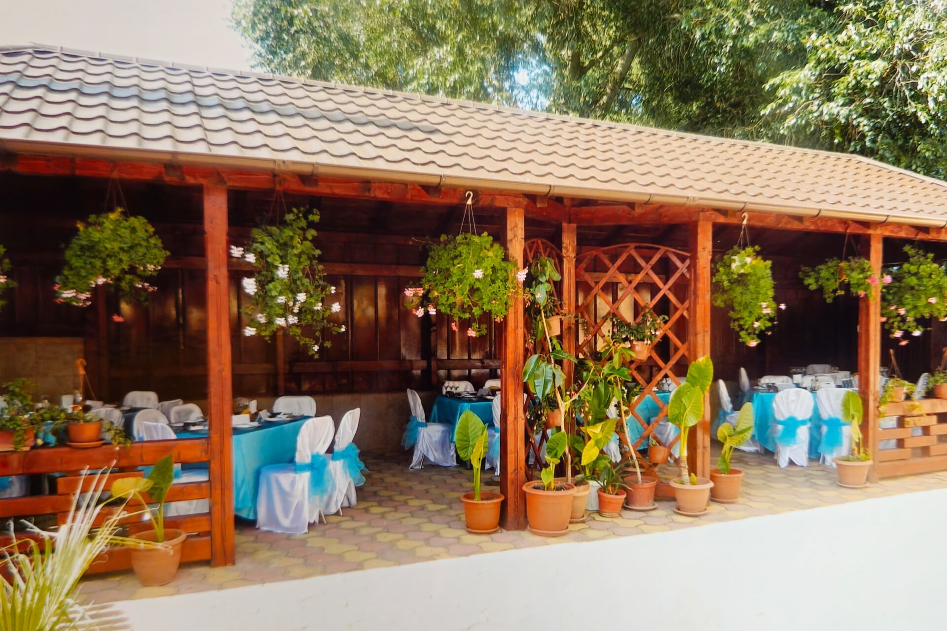 Bar - Restaurant ''La Radu''