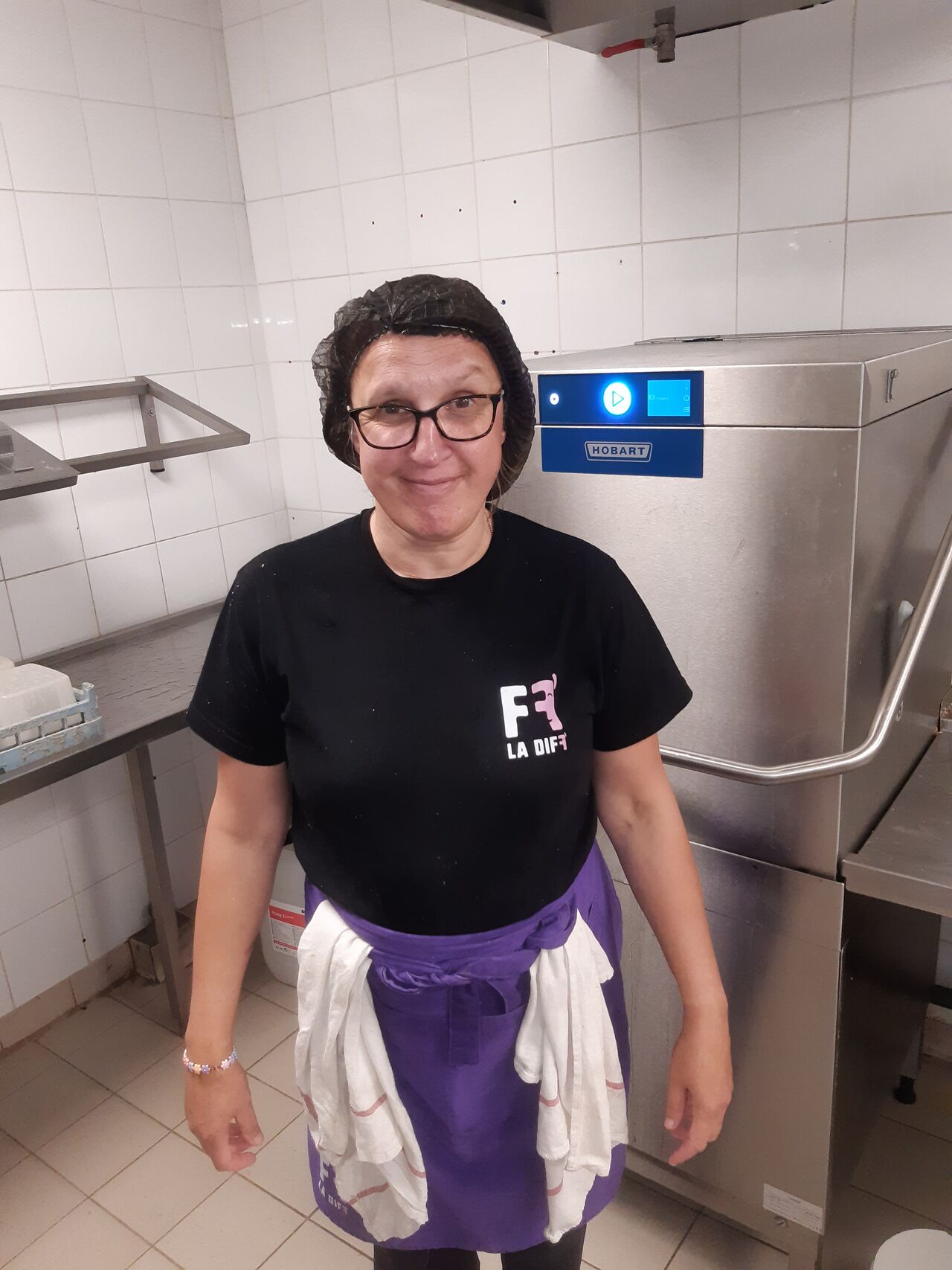 Sylvie, Commis de Cuisine et Plongeuse