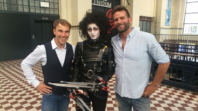 Voor Tim Burton maakten wij met onze foodtruck hapjes voor zijn expo in de C-Mine van Genk