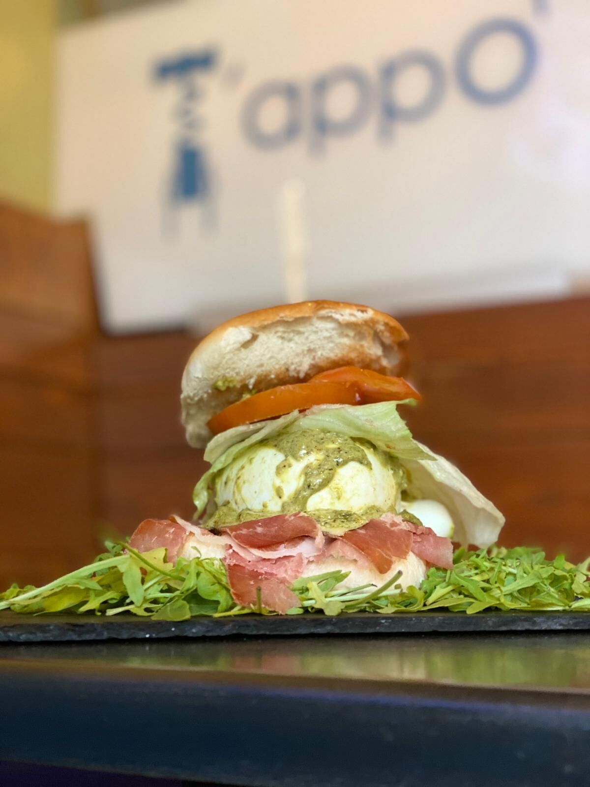 Burratella ( nella versione con Crudo di Parma)