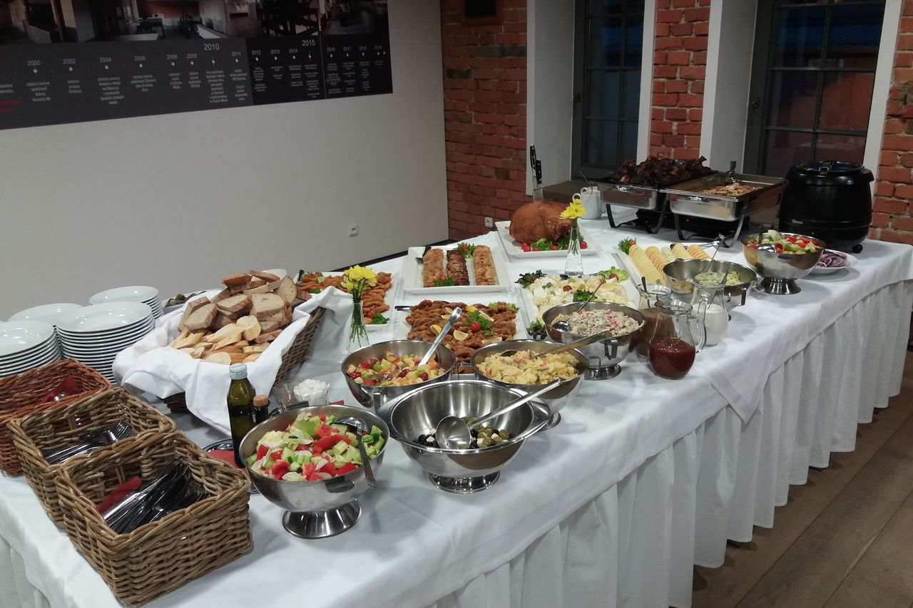 Catering, pohoštění s dovozem