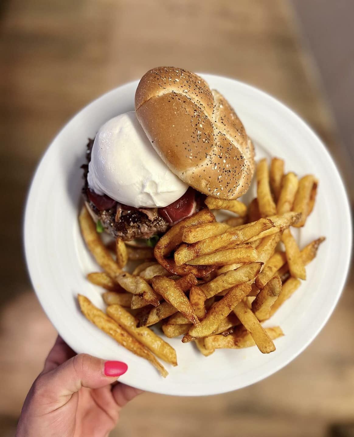 BURGER ET FRITES MAISON