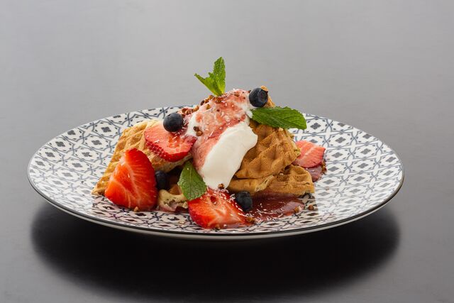 Wafle s jahodami a mascarpone