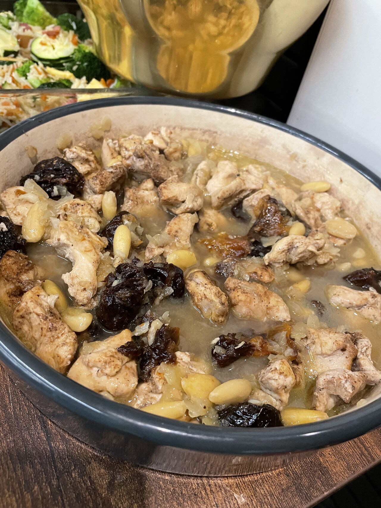 Tajine poulet, amandes, pruneaux