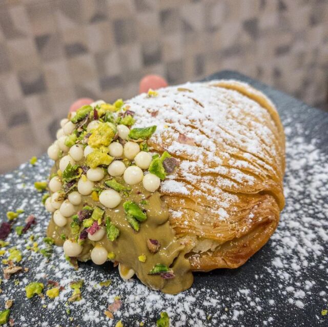 Sfogliatella Napoletana.