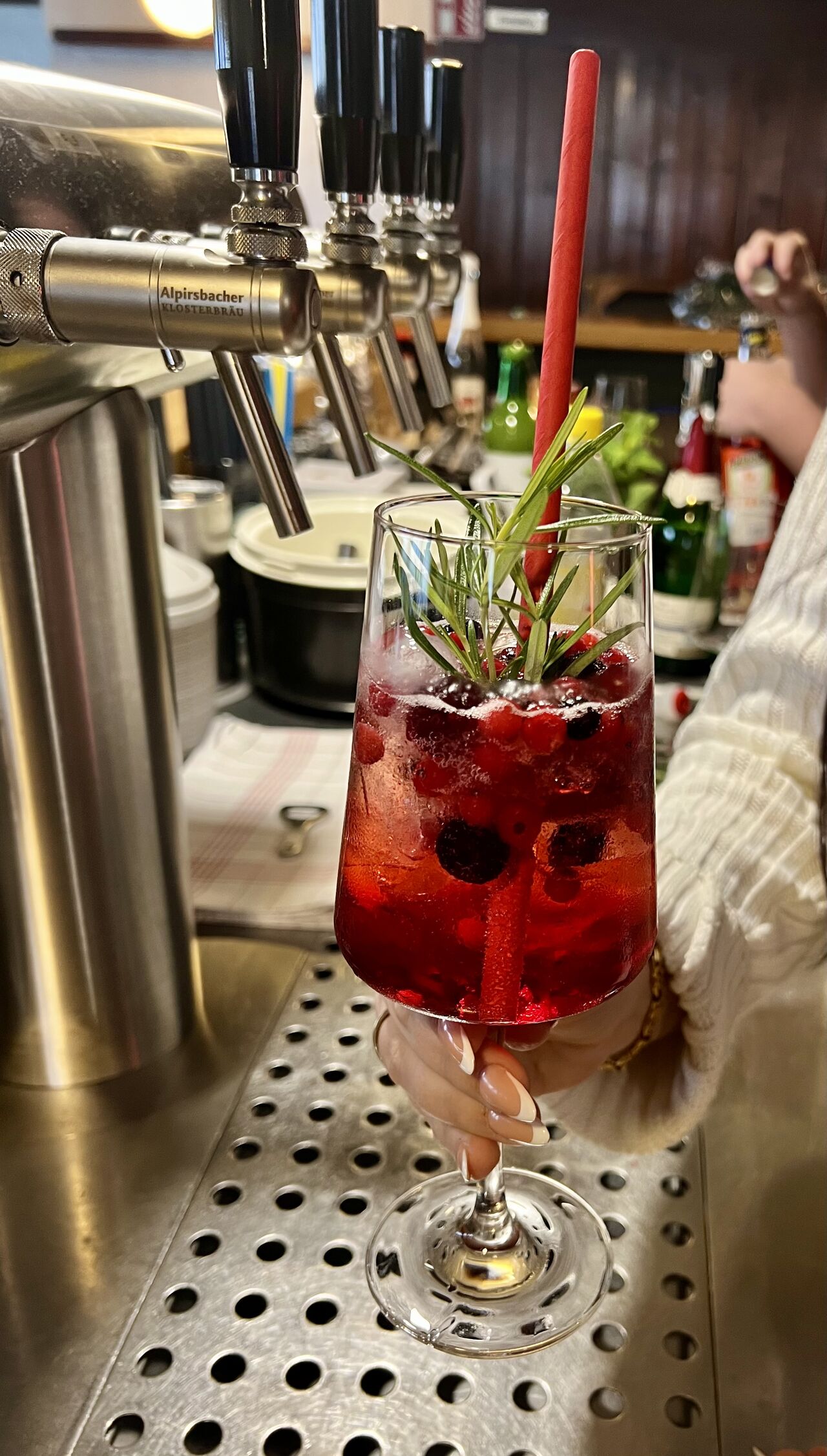 Sommerlicher Sektmoment