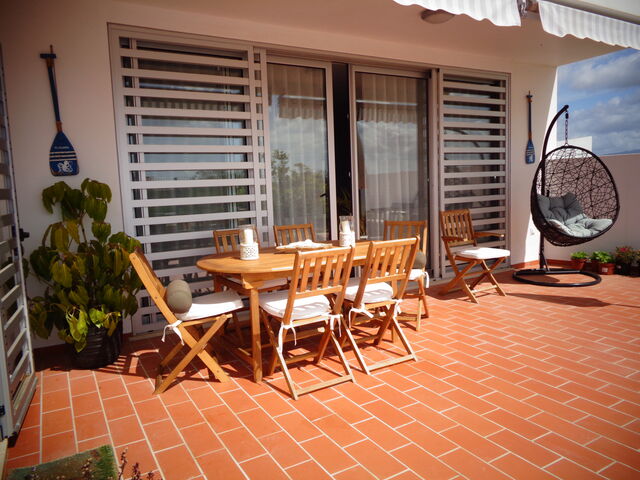 Pequeno almoço no terraço