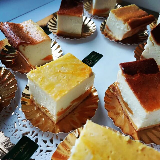 Je vous propose mes gâteaux pour des événements spéciaux familiaux ou professionnels.
