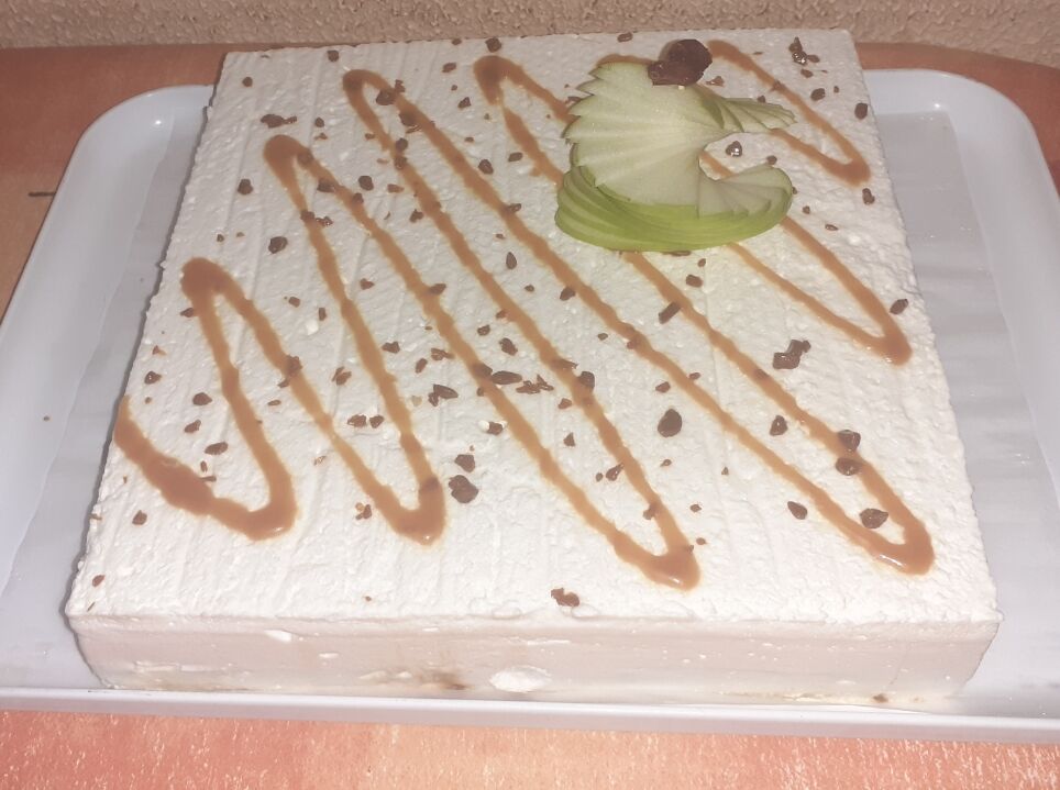 Gâteaux d'anniversaire saveur pommes