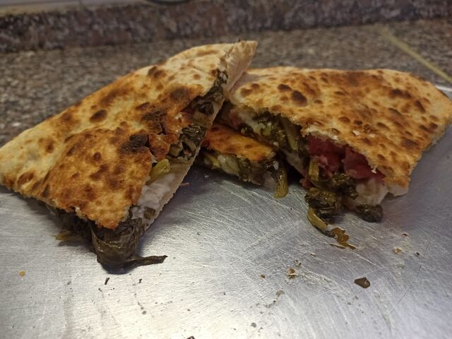 La nostra pizza ripiena 