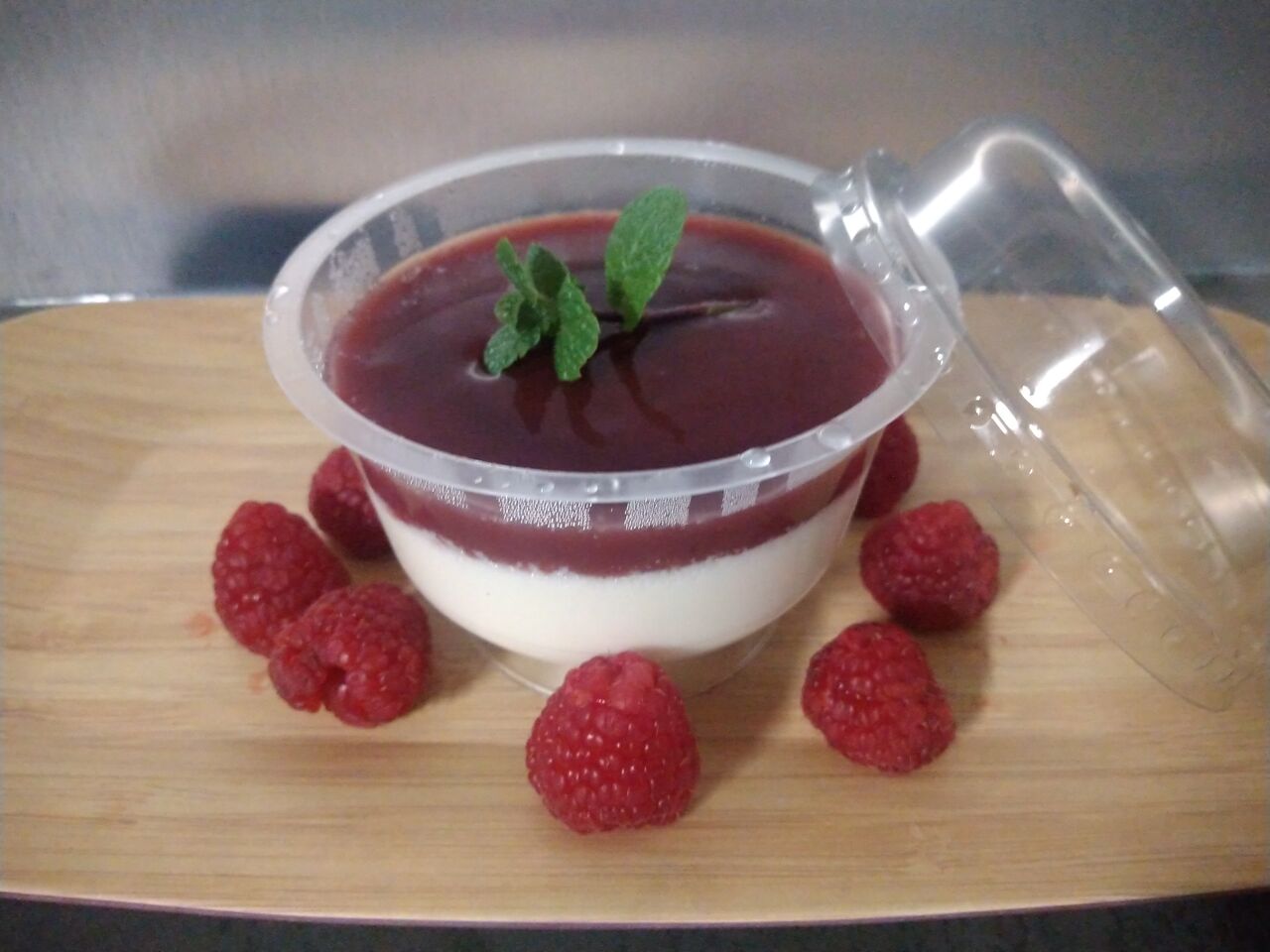Pana cotta coulis fruits rouges 