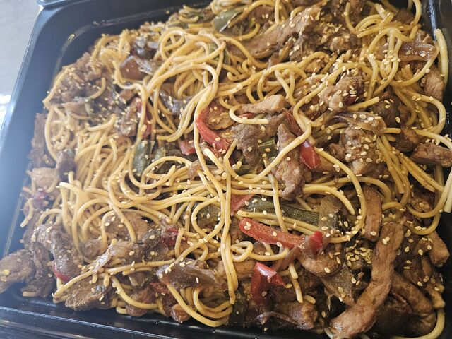 Espaguetis tailandes