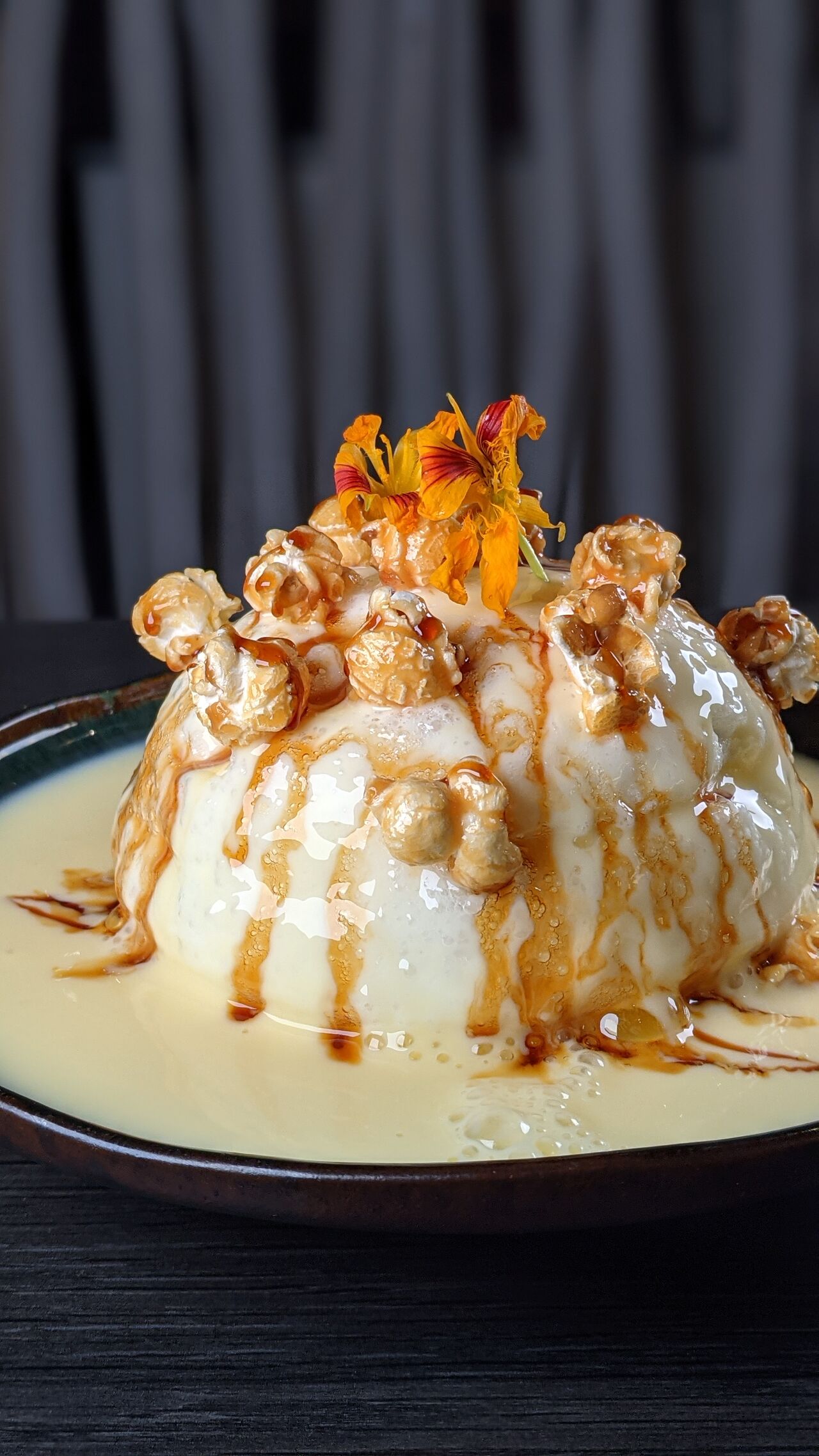 ILE FLOTTANTE GEANTE