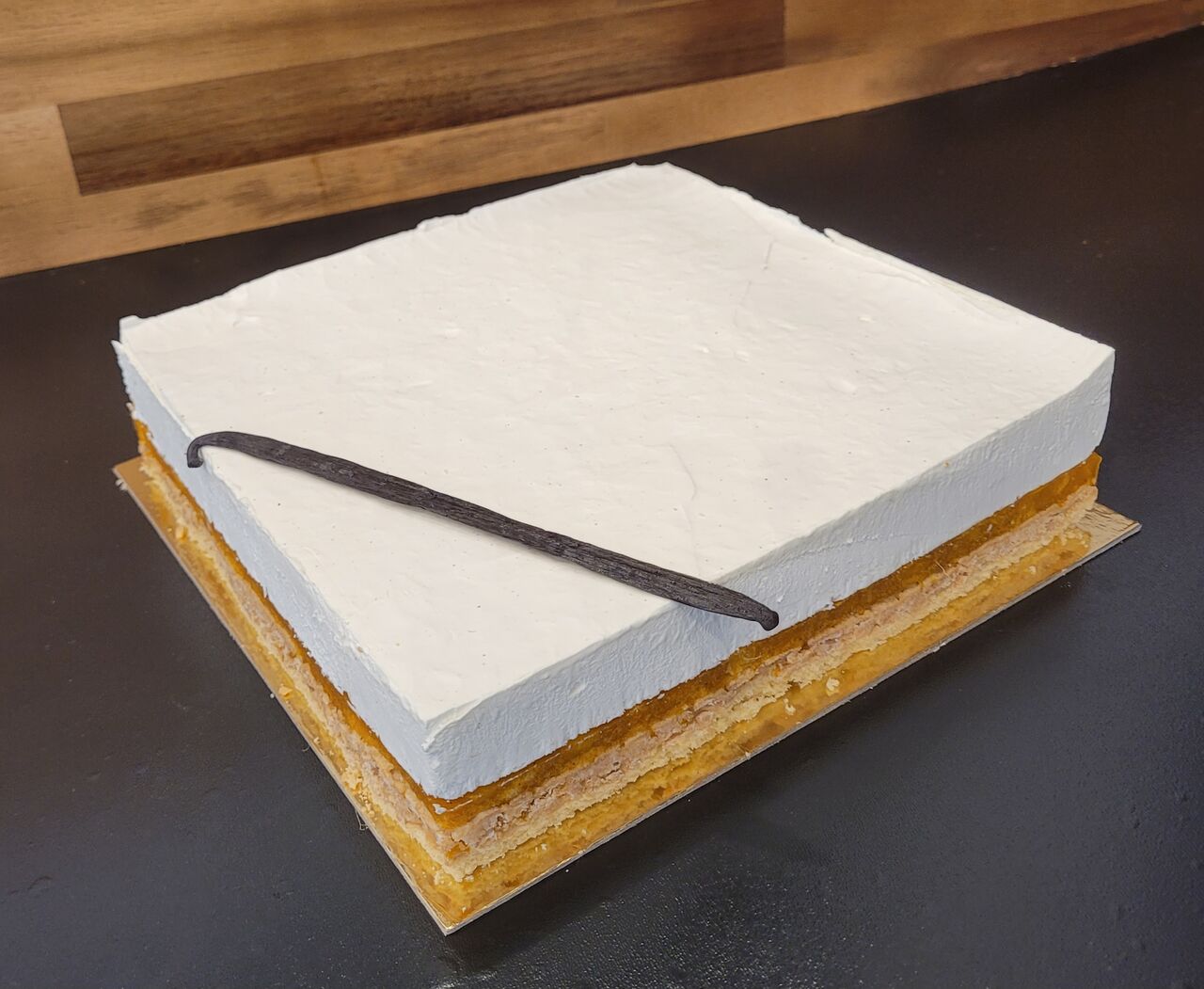 ENTREMET VANILLE CITRON NOISETTE