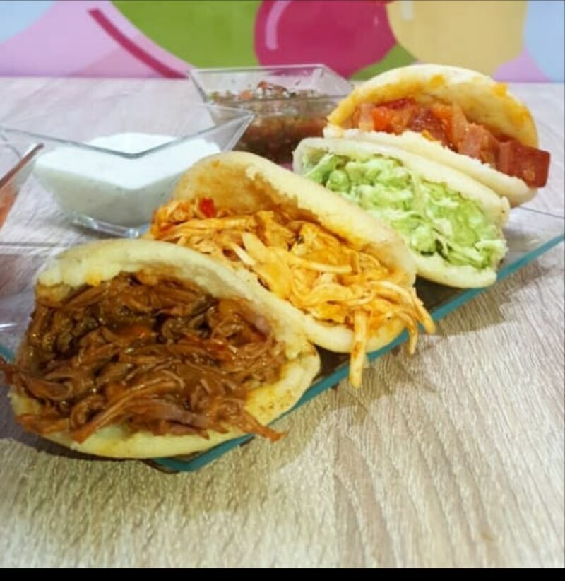 AREPAS RELLENAS