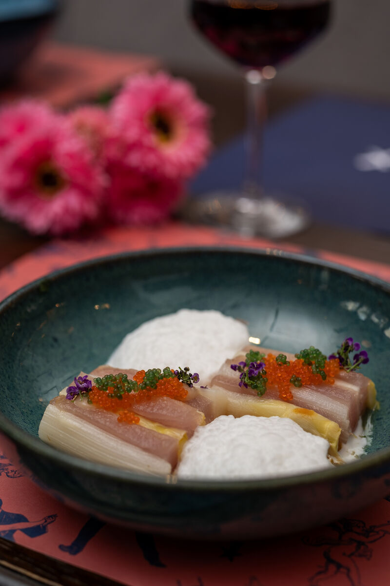 Feuille à feuille d'asperge et thon