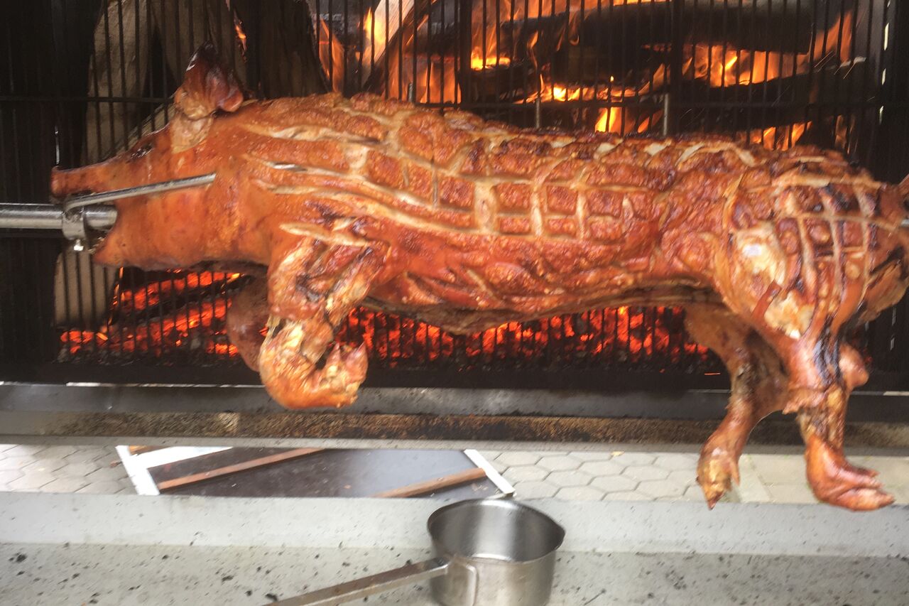 Spanferkel Grill