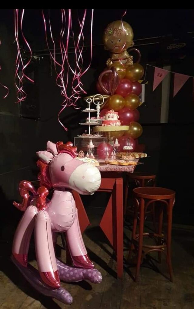 Decoratie -babyshower GIRL- / besloten feest het gooische podium
