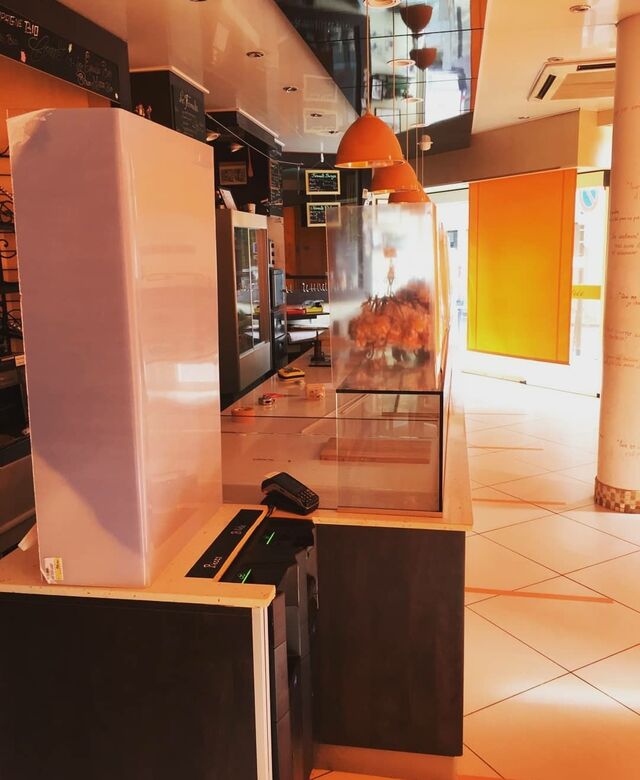 En cette période de crise sanitaire, votre boulangerie vous accueille en toute sécurité. 