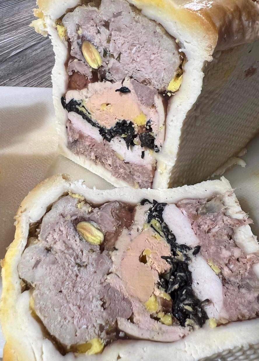 Pâté en croûte à la découpe 