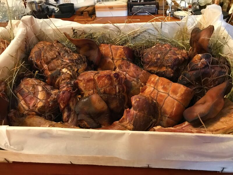 Wędliny w Szynku wędzone