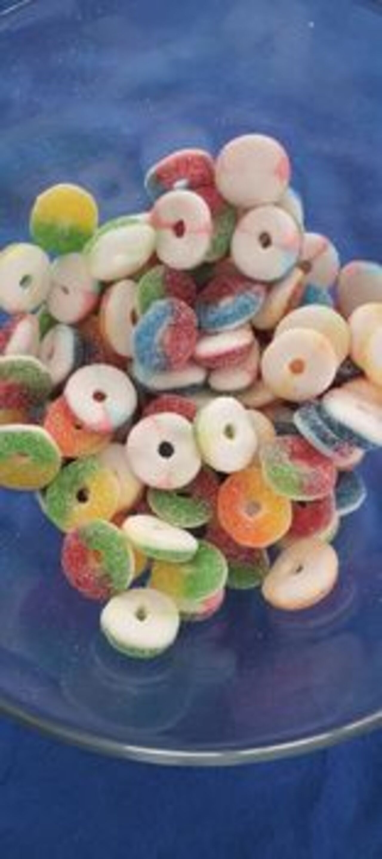 anneaux tuti fruit 100 grammes 2€