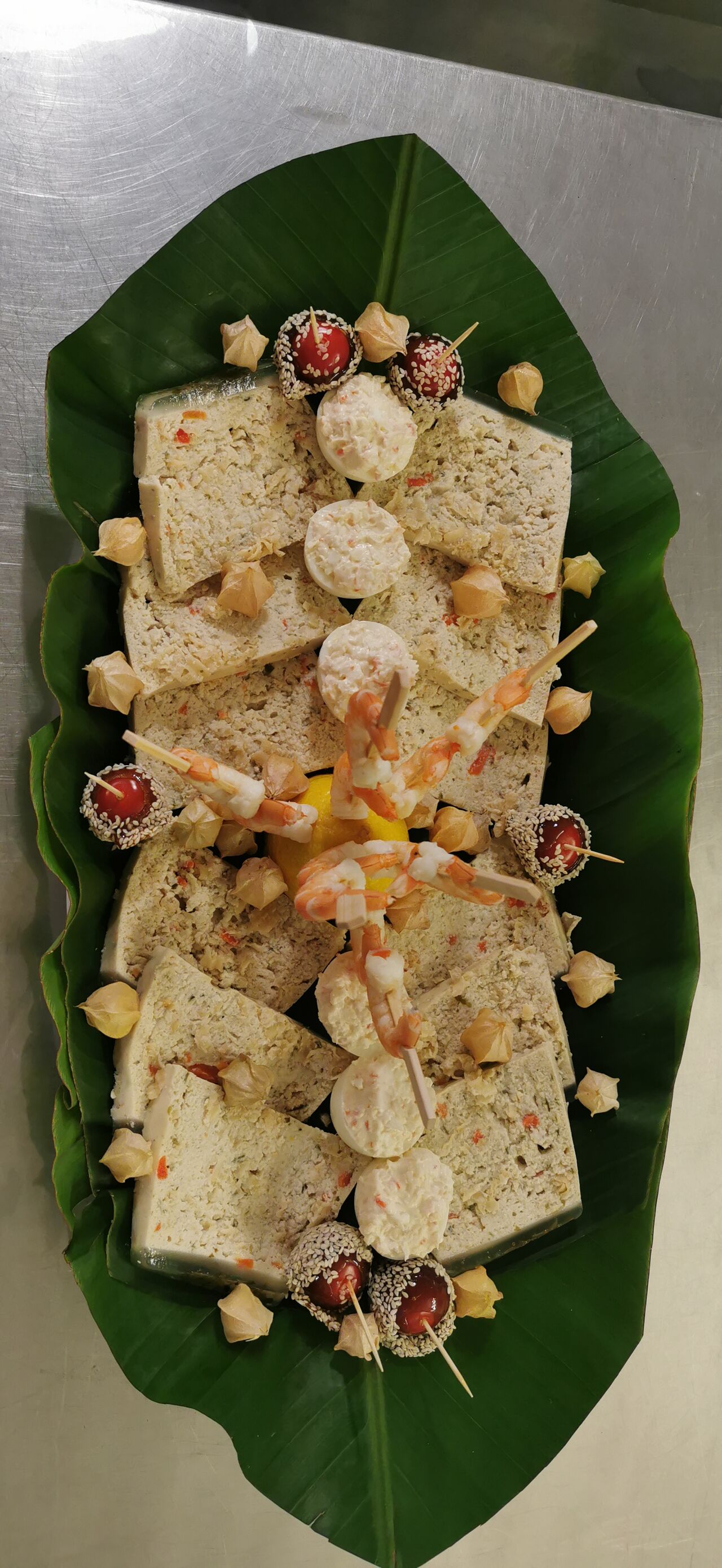 Terrine sur feuille de Bananier