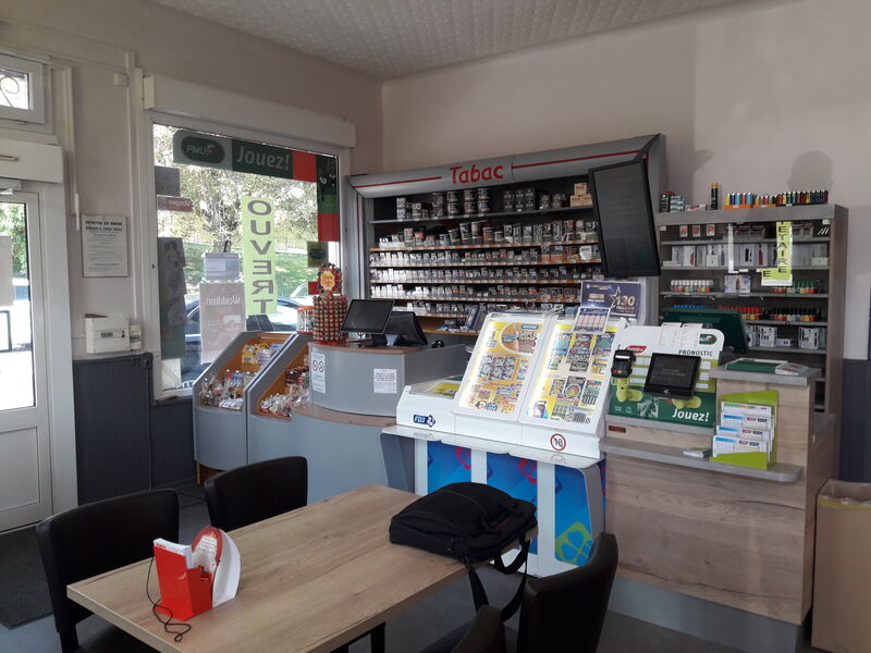 Votre part vous propose aussi le tabac, les produits de vapotage
les grattages, LOTO et PMU