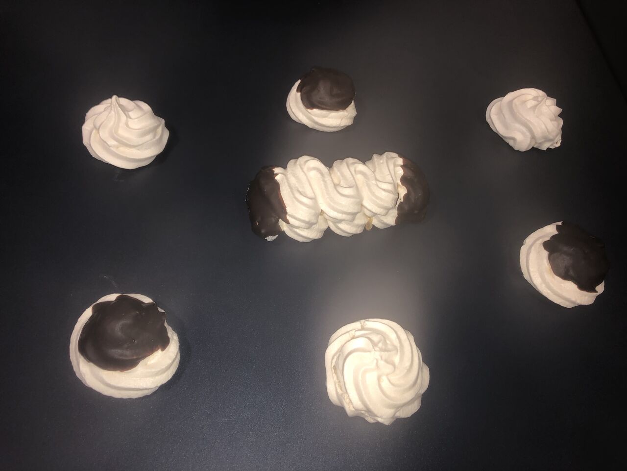 Meringues natures ou au chocolat 