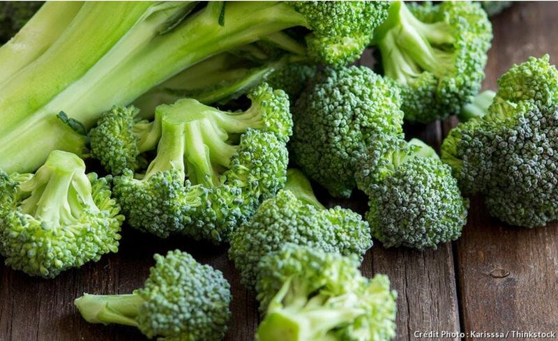 Chou brocolis moyens d'Alsace - 2,28€/kg