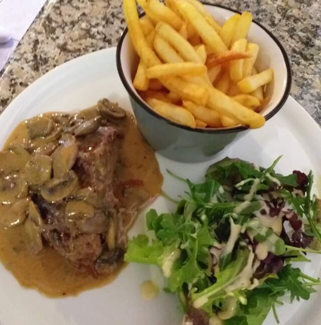 Pavé de boeuf aubrac .sauce forestière 18.90