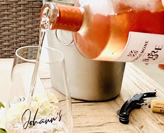 Wir bieten unseren Gästen eine mit viel Liebe zusammengestellte Weinkarte