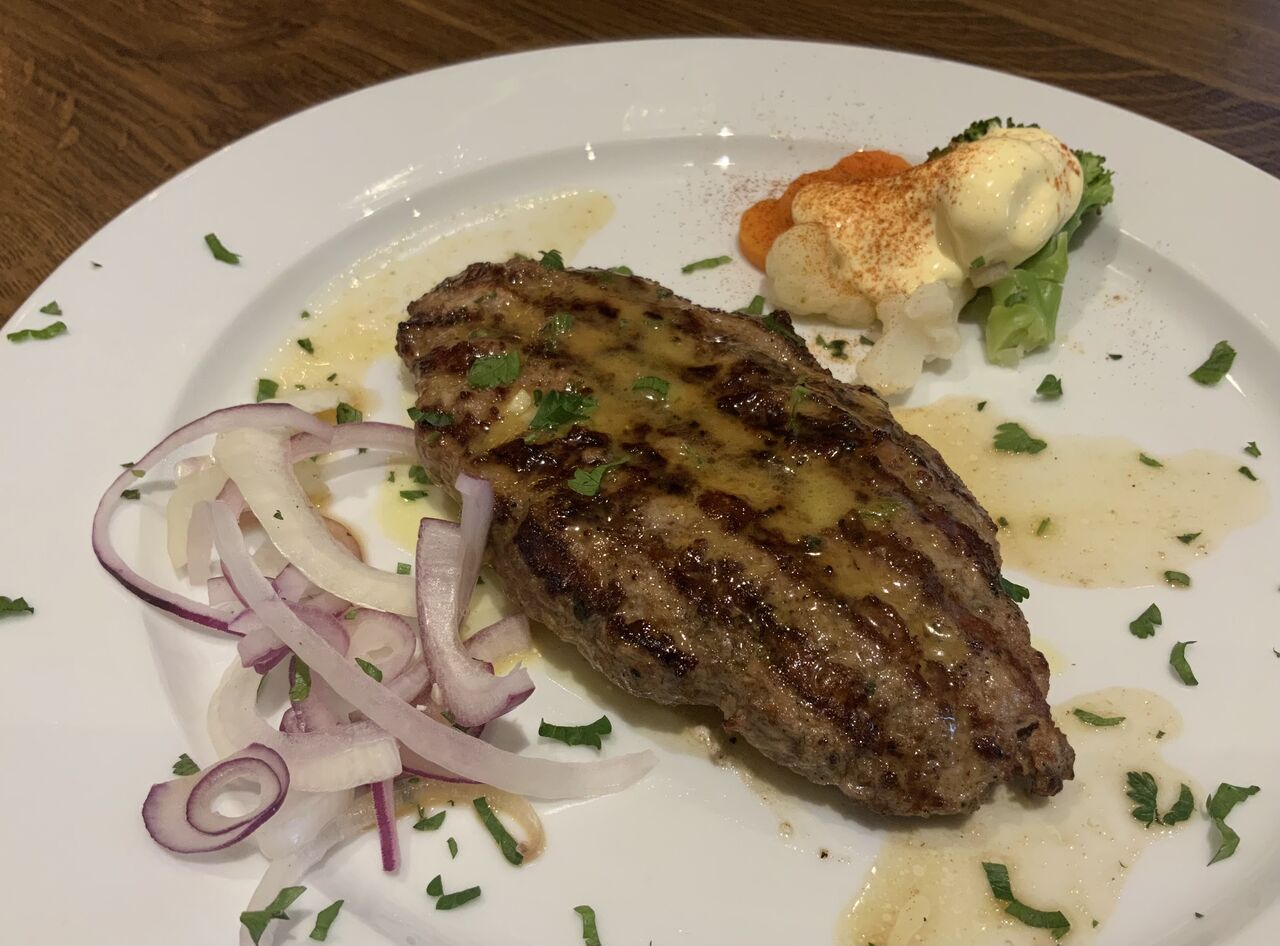 Bifteki (Hackfleisch)