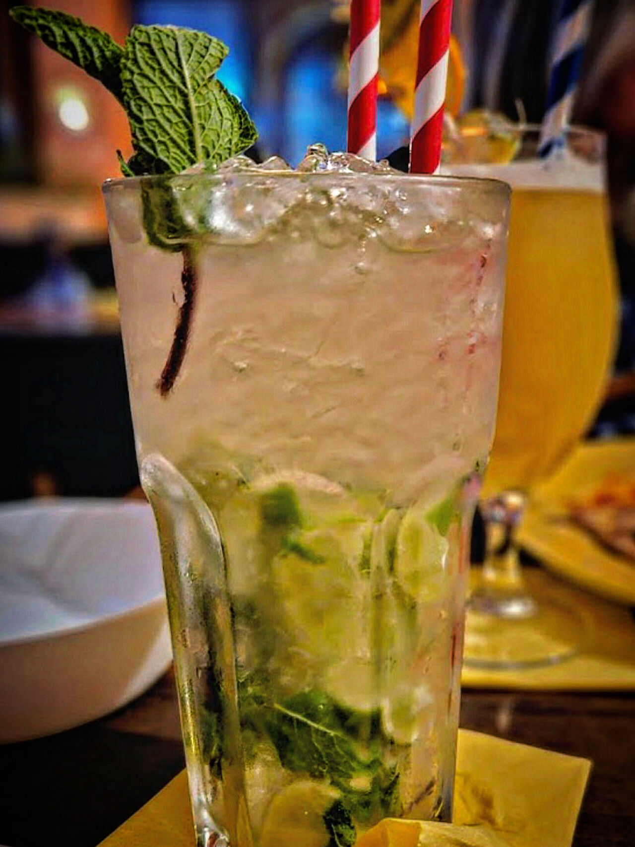 HAPPY HOUR