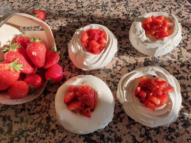 PAVLOVA FRAISES
4€