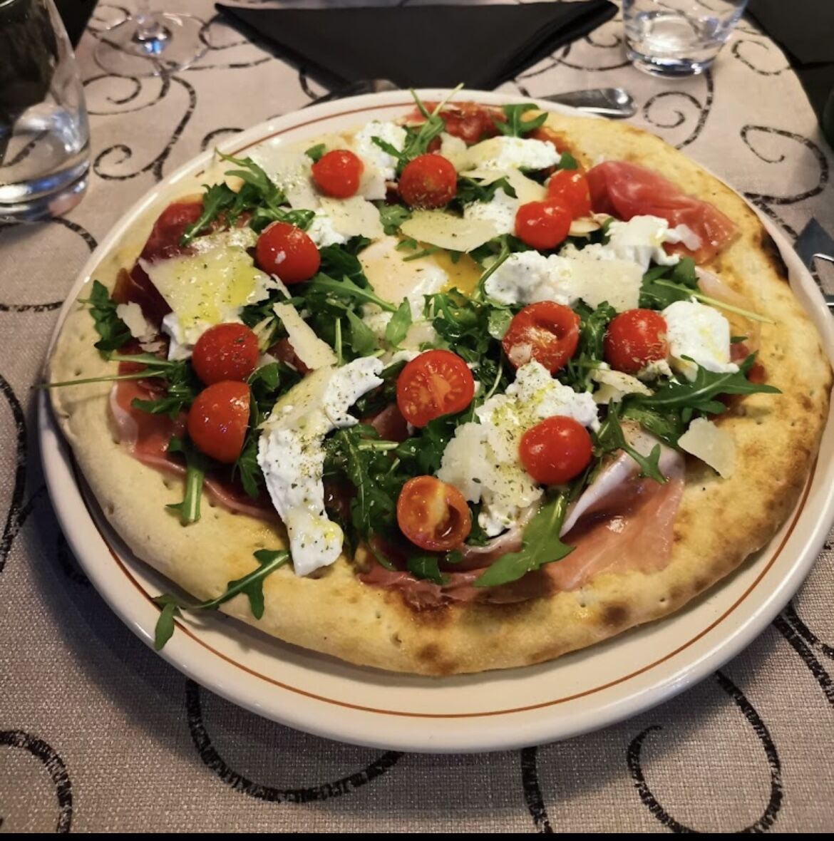 la Pizza Caprese 