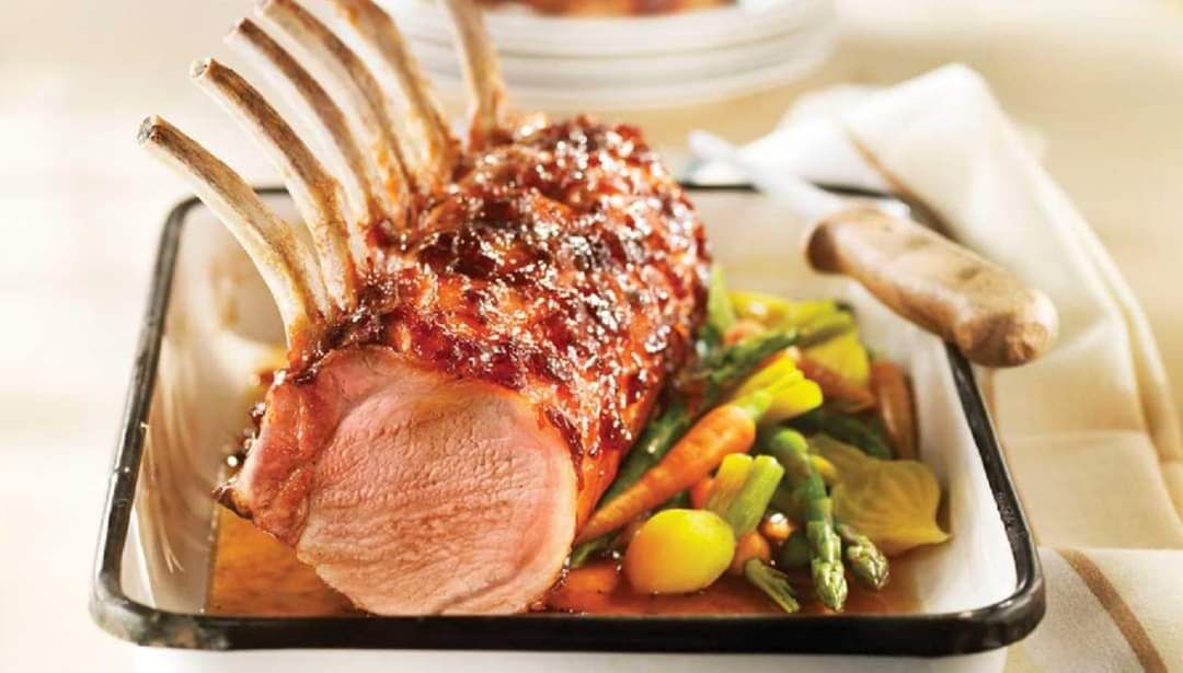 Carré de porc et son gratin de légumes