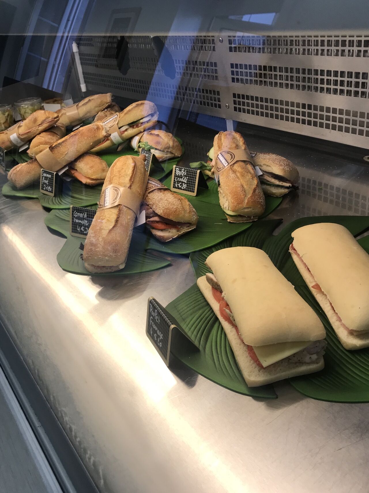 Nos sandwichs et nos panini sont fait chaque jour.