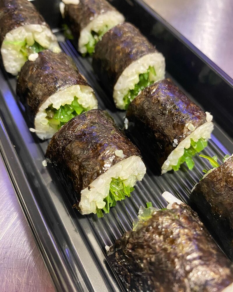 Wakame maki