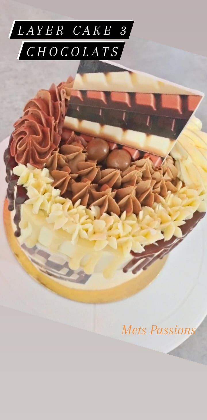 Layer cake aux hanches 3 chocolats