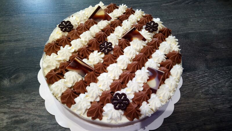 Entremet 3 chocolats 8 personnes