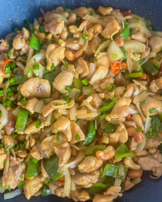 Poulet aux noix de cajou 