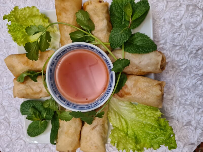 Nems poulet chez vilayphone 