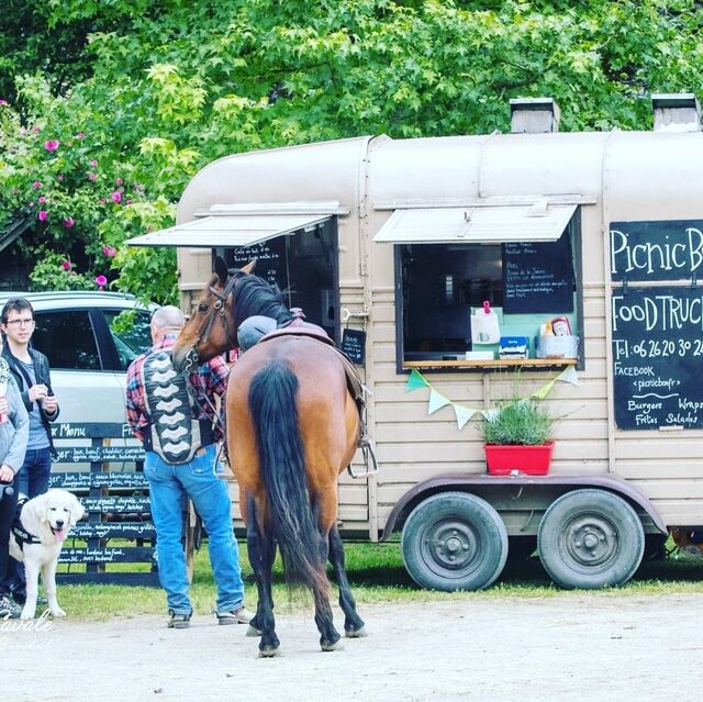 Manifestations diverses 