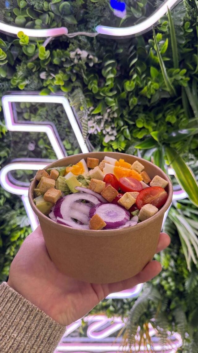 Salade M à emporter.